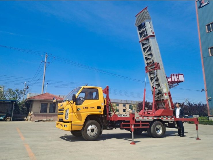 东平云梯车出租费用解析：如何选择更具性价比的服务